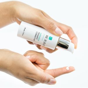 REJURAN®-ADVANCED-DARK-SPOT-CORRECTOR1